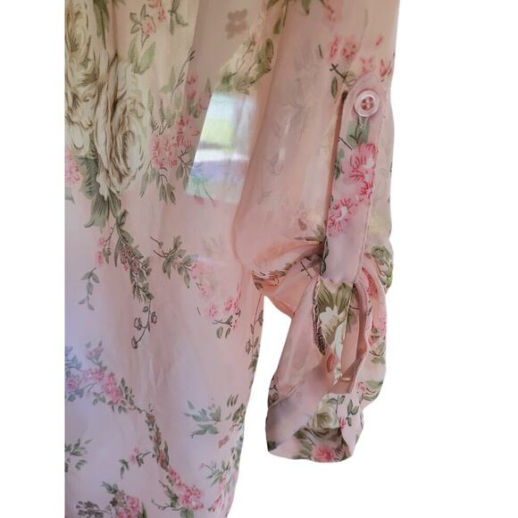 Wet Seal Sheer Pink Floral Blouse V neck Button up 3/4 Sleeve Sz S - Picture 3 of 4